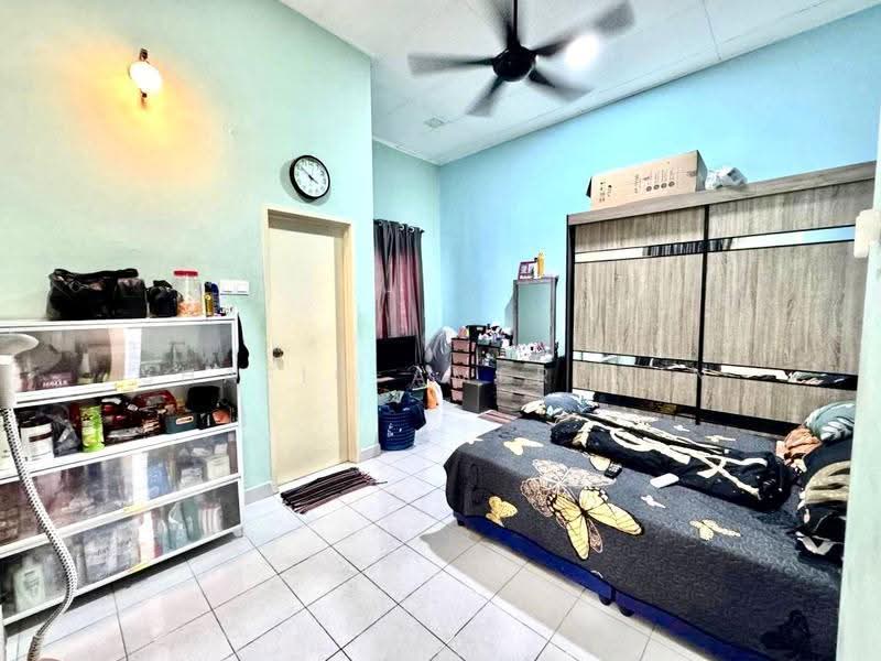 2.5-storey Terraced House for Sale in Ukay Perdana (Ulu Kelang) - Shafiq Amerudin - Bedroom - PropertyGuru.com.my