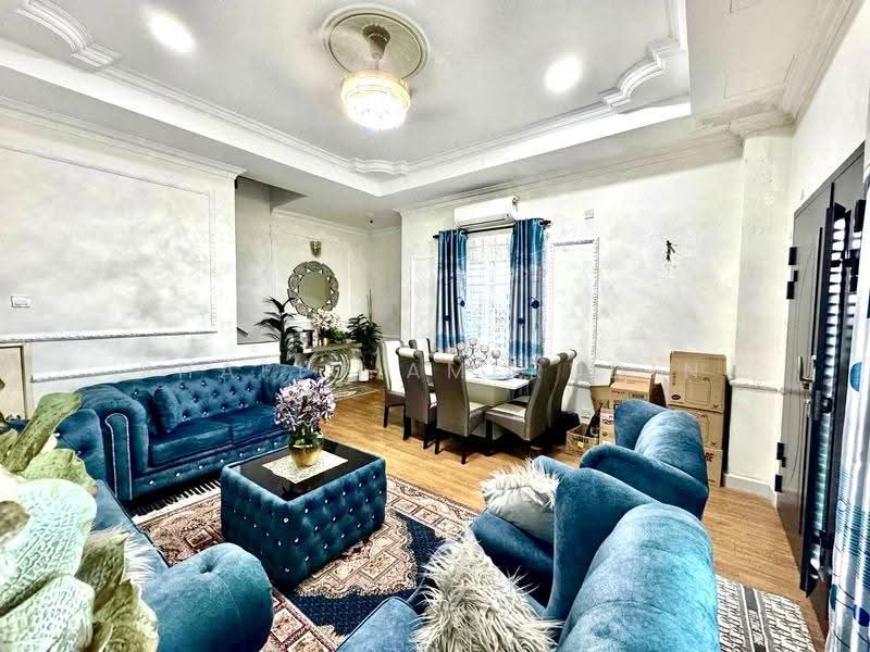 2.5-storey Terraced House for Sale in Ukay Perdana (Ulu Kelang) - Shafiq Amerudin - Living Room - PropertyGuru.com.my