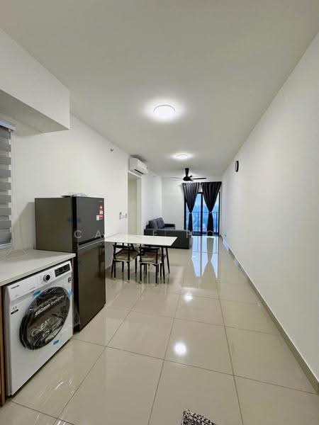 Kediaman Servis untuk Dijual di M Luna - Camie Hoo - Living Room - PropertyGuru.com.my