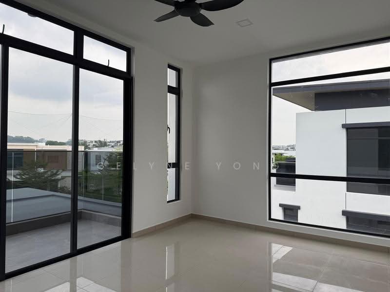 Cluster House for Rent in Horizon Hills (Iskandar Puteri (Nusajaya)) - Gelyne Yong - Balcony - PropertyGuru.com.my