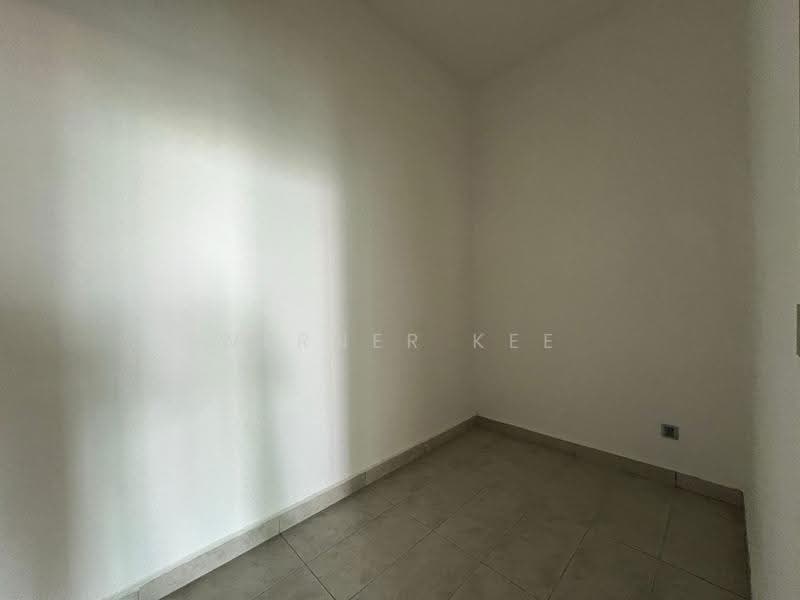 Service Residence for Sale at Paragon Suites @ CIQ - Werner Kee - PropertyGuru.com.my