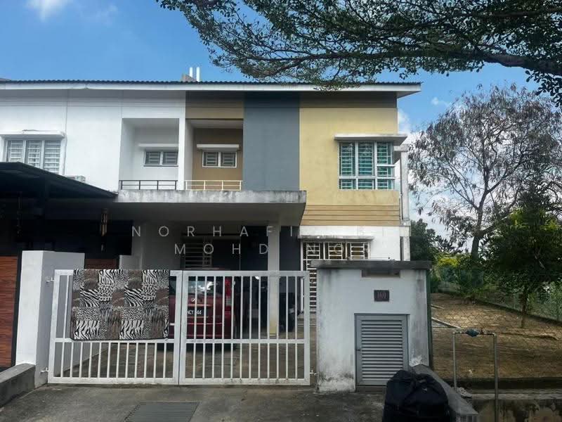 2-storey Terraced House for Sale in Bandar Enstek (Negeri Sembilan) - Norhafiz Bin Mohd Nor - Exterior - PropertyGuru.com.my