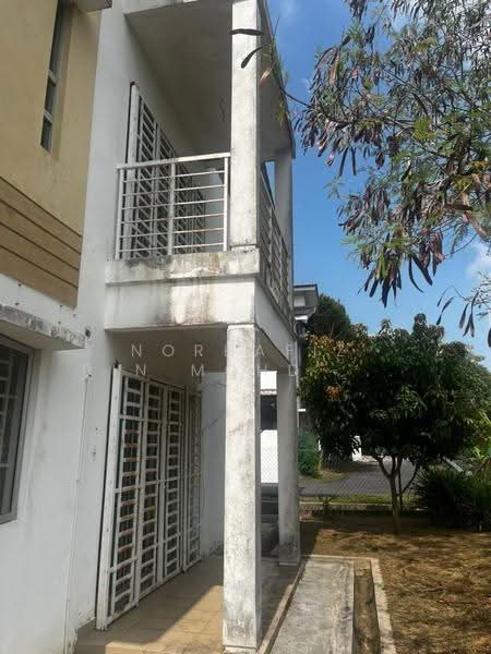 2-storey Terraced House for Sale in Bandar Enstek (Negeri Sembilan) - Norhafiz Bin Mohd Nor - Exterior - PropertyGuru.com.my