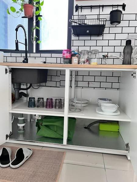 Service Residence for Rent at M Centura - Braedon Tan - Kitchen - PropertyGuru.com.my