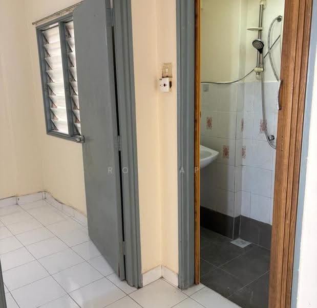 Apartment for Rent at Aman Dua - Ron Yap - Bathroom - PropertyGuru.com.my
