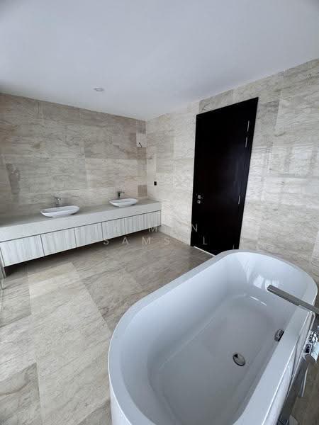 Condominium for Sale at Pinnacle Bangsar - Aiman Samsul - Bathroom - PropertyGuru.com.my