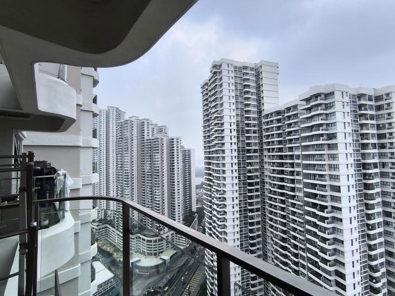 Service Residence for Rent at Bay Point @ Country Garden Danga Bay - Calvin Phang - PropertyGuru.com.my