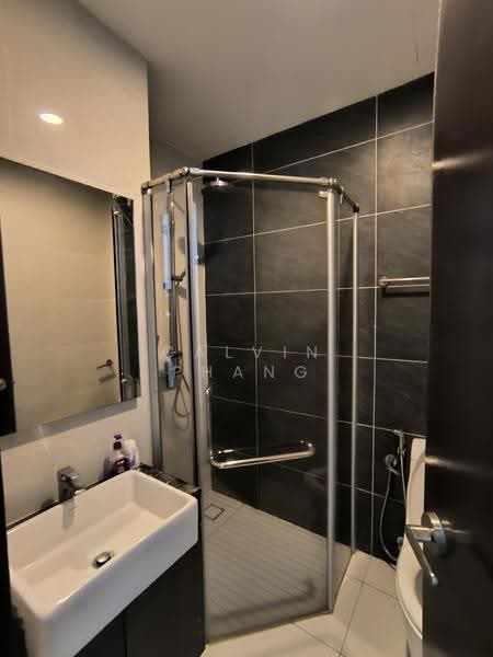 Service Residence for Rent at Bay Point @ Country Garden Danga Bay - Calvin Phang - PropertyGuru.com.my