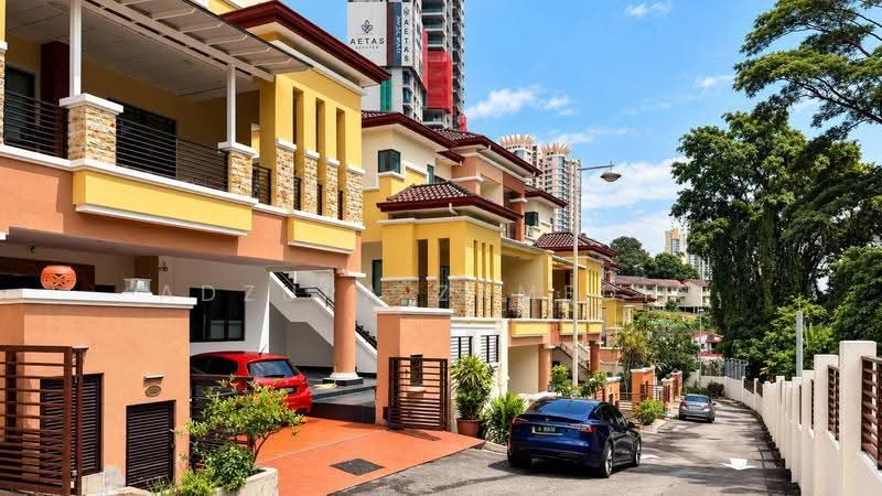 Semi-Detached House for Sale in Taman Sierra Seputeh (Seputeh) - Adzura Zamedin - Exterior - PropertyGuru.com.my