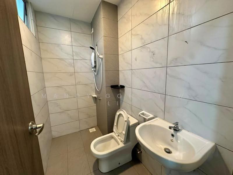 Kediaman Servis untuk Disewa di SKS Habitat - Mandy Goh Siew Li - Bathroom - PropertyGuru.com.my