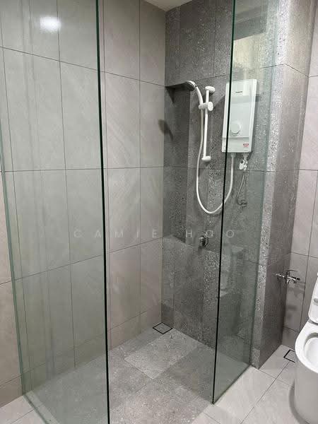 Service Residence for Sale at Emerald 9 - Camie Hoo - Bathroom - PropertyGuru.com.my