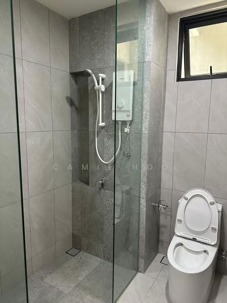 Service Residence for Sale at Emerald 9 - Camie Hoo - Bathroom - PropertyGuru.com.my