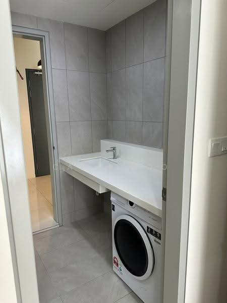 Service Residence for Sale at Emerald 9 - Camie Hoo - Interior - PropertyGuru.com.my