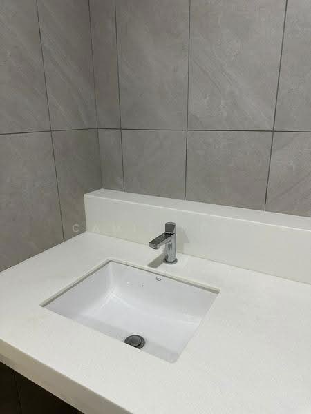 Service Residence for Sale at Emerald 9 - Camie Hoo - Bathroom - PropertyGuru.com.my