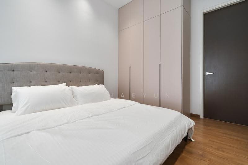Service Residence for Rent at Met 1 Residences - Lee Jaeyun - Bedroom - PropertyGuru.com.my