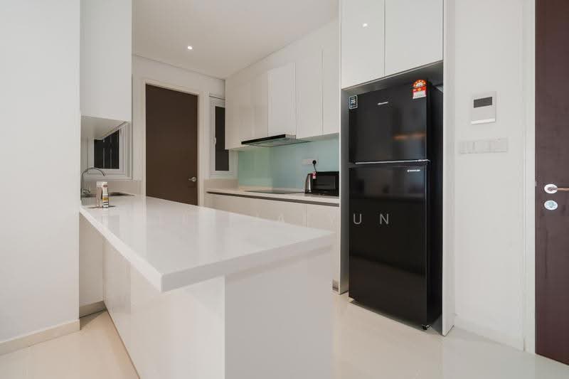 Service Residence for Rent at Met 1 Residences - Lee Jaeyun - Kitchen - PropertyGuru.com.my
