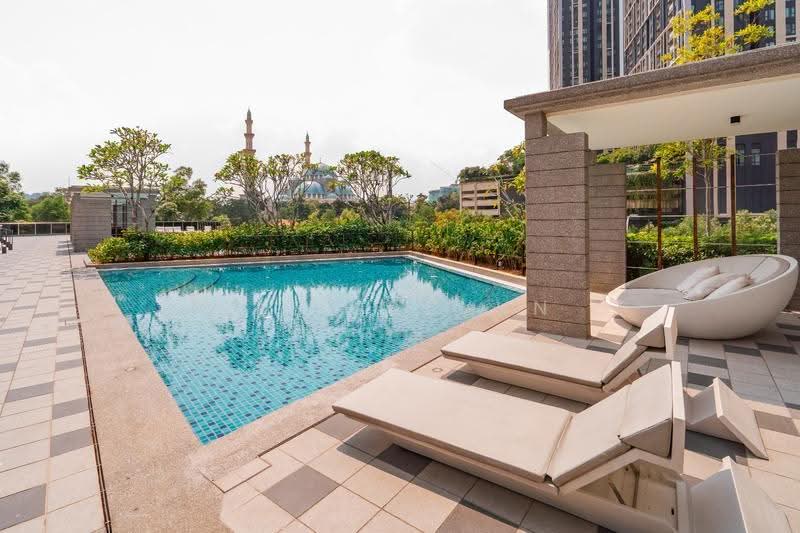Service Residence for Rent at Met 1 Residences - Lee Jaeyun - Exterior - PropertyGuru.com.my