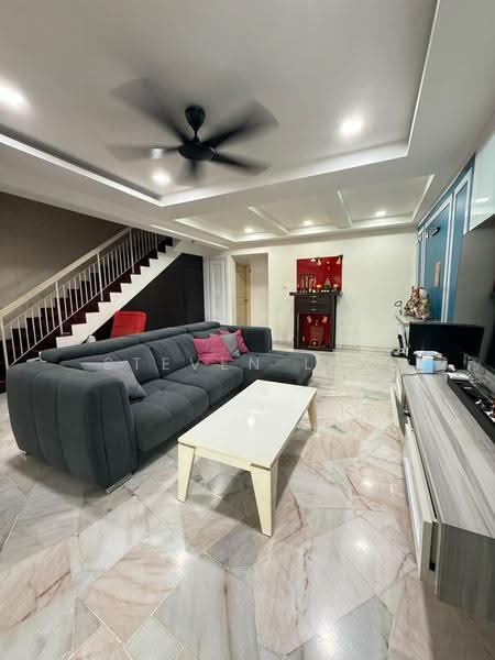 2-storey Terraced House for Sale in Bandar Indahpura (Kulai) - Steven Loh - Living Room - PropertyGuru.com.my