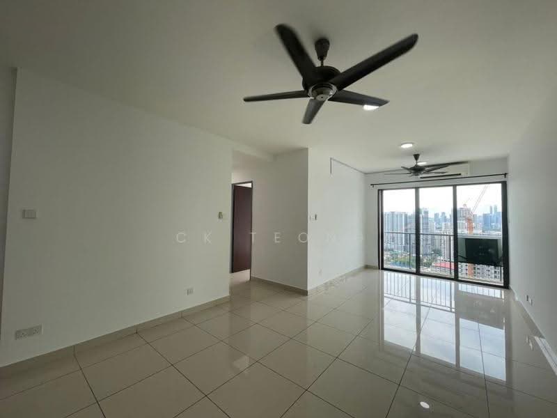 Kondominium untuk Disewa di KL Traders Square - CK Teong - Living Room - PropertyGuru.com.my