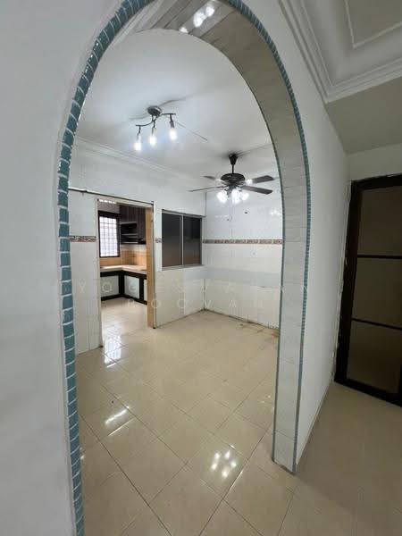 2-storey Terraced House for Sale in Bandar Bukit Tinggi (Klang) - Yogesvaran Poovan - Kitchen - PropertyGuru.com.my