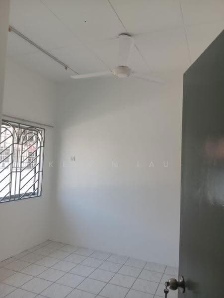 Rumah Teres 1-Tingkat untuk Dijual di Taman Merdeka (Batu Berendam) - Kelvin Lau - PropertyGuru.com.my
