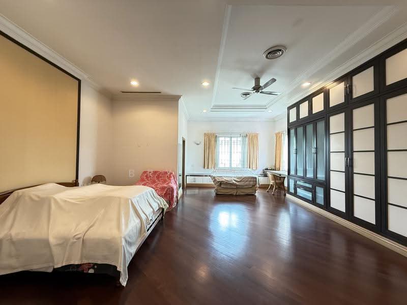 Bungalow House for Sale in Country Heights (Kajang) - Bryan Ng - PropertyGuru.com.my