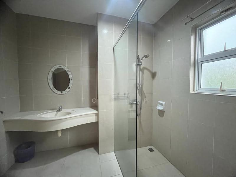 Link Bungalow for Sale in Tropicana (Petaling Jaya) - Tom Yip - Bathroom - PropertyGuru.com.my