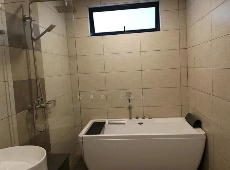 Service Residence for Sale at Molek Regency - Max Kan - Bathroom - PropertyGuru.com.my