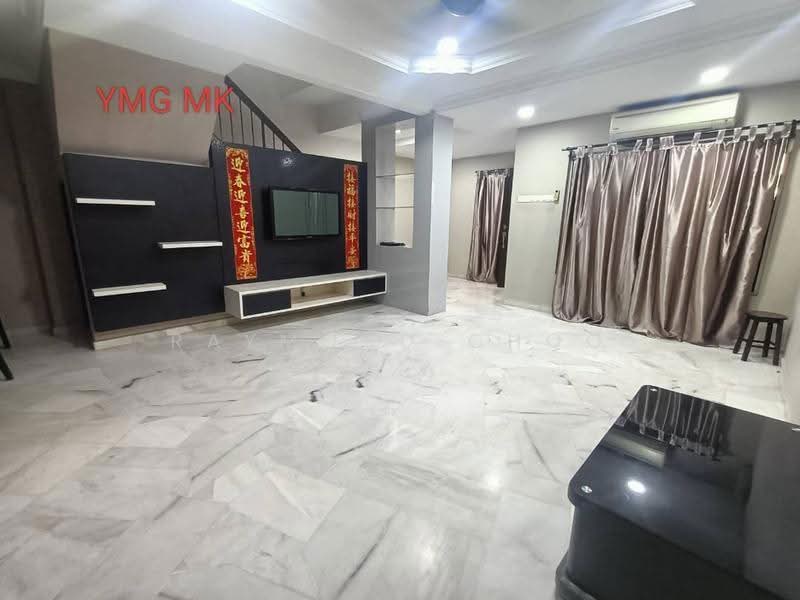 Rumah Teres untuk Dijual di Klang (Selangor) - Raymond Choo - Living Room - PropertyGuru.com.my