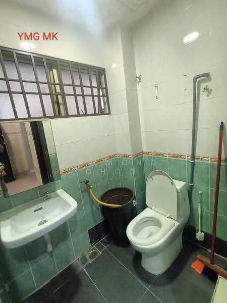 Rumah Teres untuk Dijual di Klang (Selangor) - Raymond Choo - Bathroom - PropertyGuru.com.my