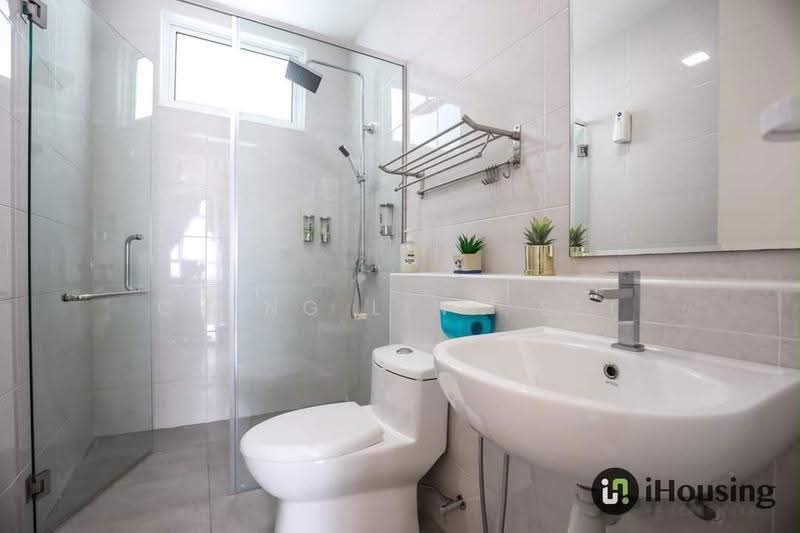 Service Residence for Rent at Parkland Residence - Ching Linn Sei - Bathroom - PropertyGuru.com.my