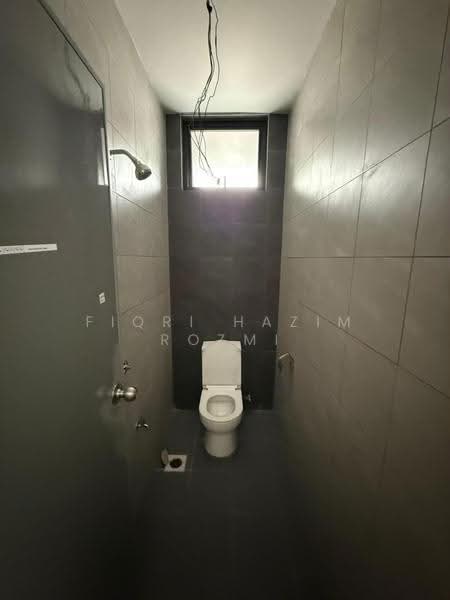 Kedai untuk Disewa di Alam Sari (Bangi) - Fiqri Hazim Rozmi - Bathroom - PropertyGuru.com.my