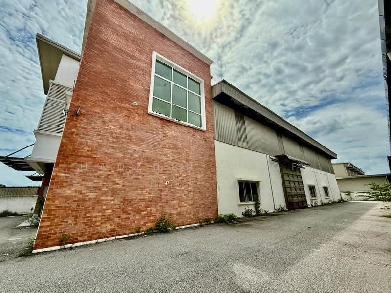 Komersial Berkembar untuk Dijual di Rawang Corporate Industrial Park (Rawang) - HADZRIN YUSOF - Exterior - PropertyGuru.com.my