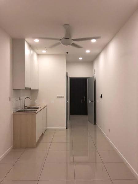 Kediaman Servis untuk Disewa di Residential Suites @ HighPark - Kenix Lee - Kitchen - PropertyGuru.com.my