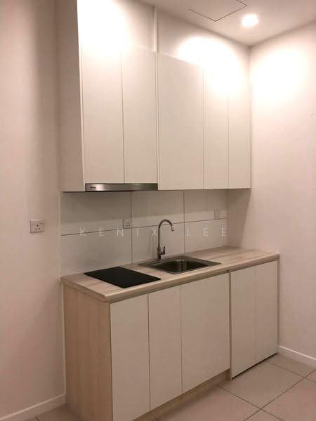 Kediaman Servis untuk Disewa di Residential Suites @ HighPark - Kenix Lee - Kitchen - PropertyGuru.com.my