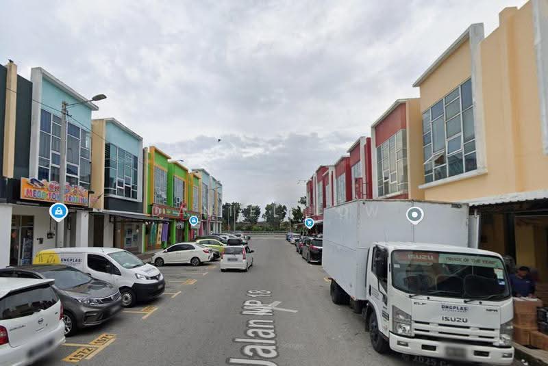 Shop for Sale in Taman Merdeka Permai (Batu Berendam) - Daniel Low - Exterior - PropertyGuru.com.my