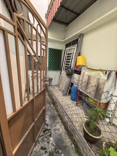 1-storey Terraced House for Sale in Pekan Nanas (Johor) - Ong Lih Shyan - Exterior - PropertyGuru.com.my