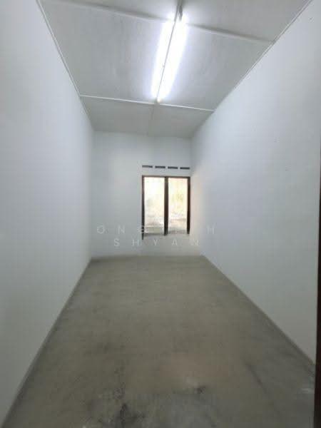 1-storey Terraced House for Sale in Pekan Nanas (Johor) - Ong Lih Shyan - Interior - PropertyGuru.com.my
