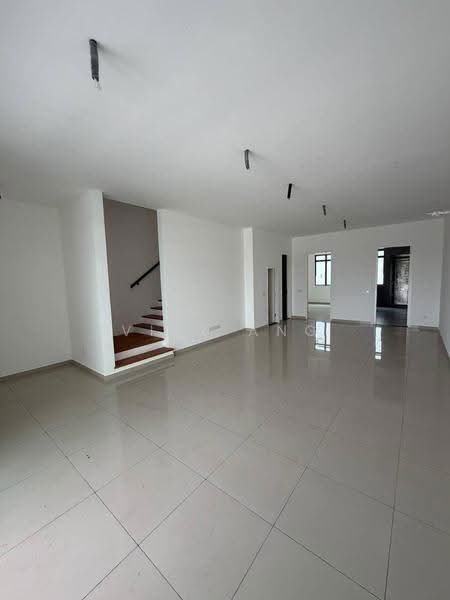 Rumah Teres untuk Dijual di Johor Bahru (Johor) - Vinz Ang - Living Room - PropertyGuru.com.my