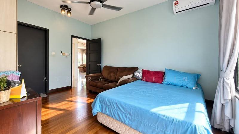 Bungalow House for Sale in Shah Alam (Selangor) - Adzura Zamedin - Bedroom - PropertyGuru.com.my