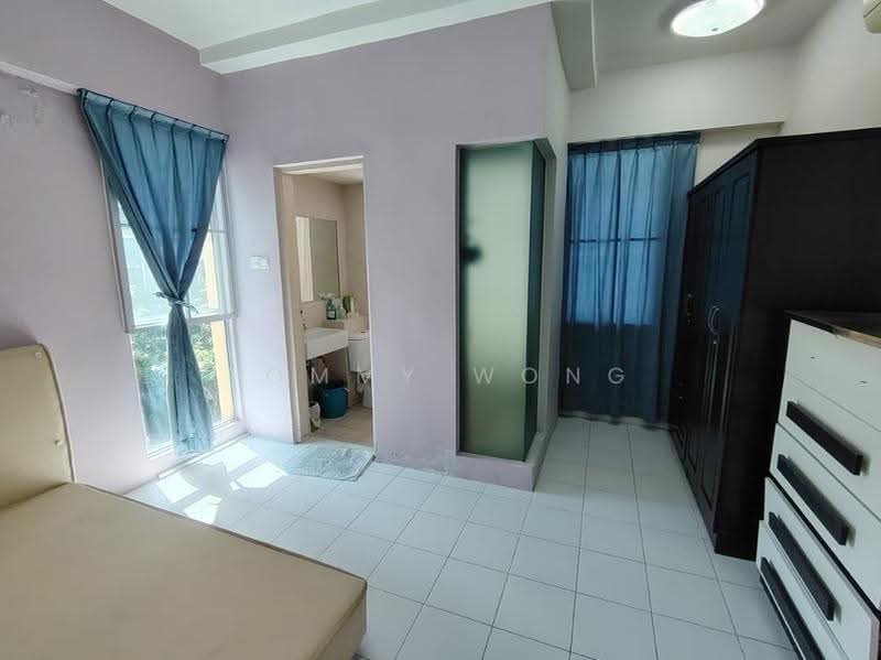 Condominium for Sale at The Peak Suites - Tommy Wong - Bedroom - PropertyGuru.com.my