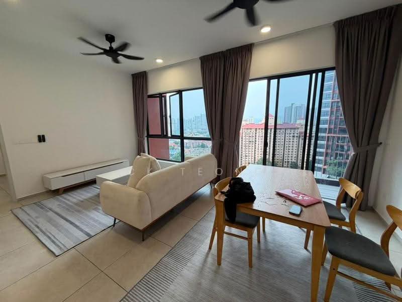 Kondominium untuk Disewa di EdgeWood Residences @ SkySanctuary - CK Teong - Living Room - PropertyGuru.com.my