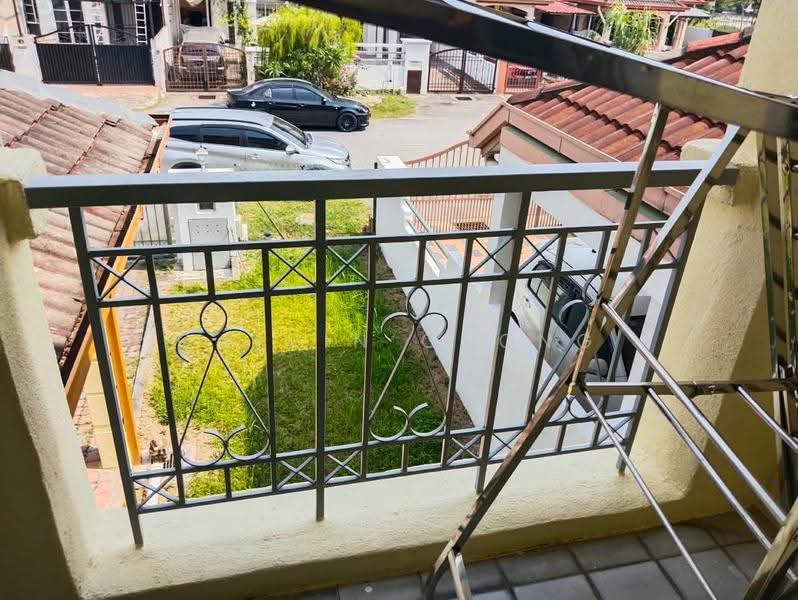 2-storey Terraced House for Sale in Putra Heights (Subang Jaya) - Calvin Chong - Exterior - PropertyGuru.com.my