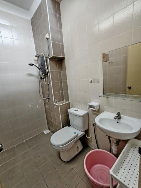 Rumah Kluster untuk Disewa di Setia Alam (Selangor) - Veni Foo Yoke Fuang - Bathroom - PropertyGuru.com.my