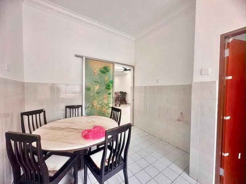 2-storey Terraced House for Sale in Taman Nusa Bestari (Iskandar Puteri (Nusajaya)) - Junz Liew - Dining Room - PropertyGuru.com.my