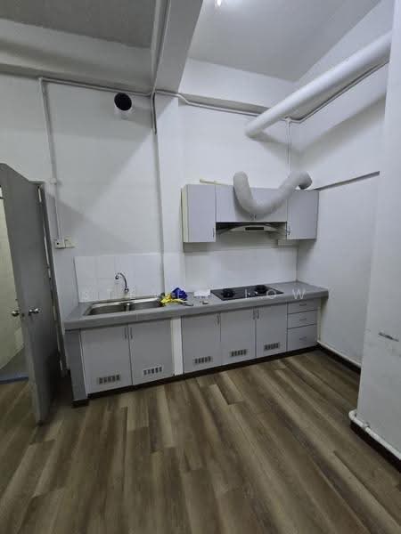 Shop / Office for Rent in Petaling Jaya (Selangor) - Steven Low - Kitchen - PropertyGuru.com.my