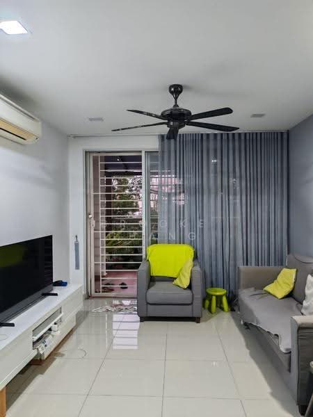 Condominium for Sale at Suasana Lumayan - Brooke Chang - Living Room - PropertyGuru.com.my