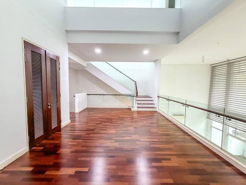 Rumah Teres 3-Tingkat untuk Dijual di Bukit Jelutong (Shah Alam) - Izzat Zamros - PropertyGuru.com.my