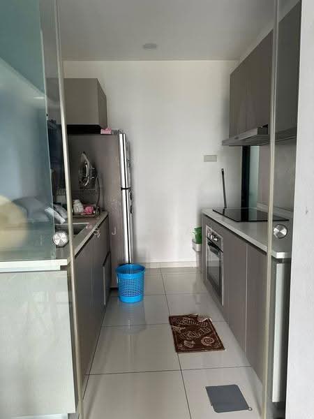 Kediaman Servis untuk Disewa di Crescent Bay Suites (Teluk Bayu) - SJ CHAN - Kitchen - PropertyGuru.com.my
