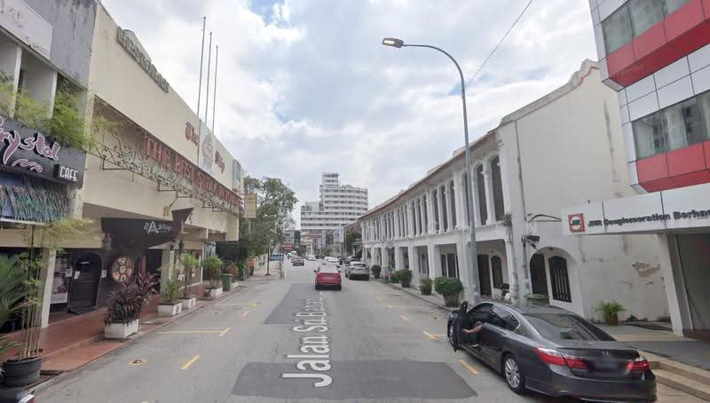 Shop for Rent in George Town (Penang) - Alwin Zh Chen Lim - Exterior - PropertyGuru.com.my